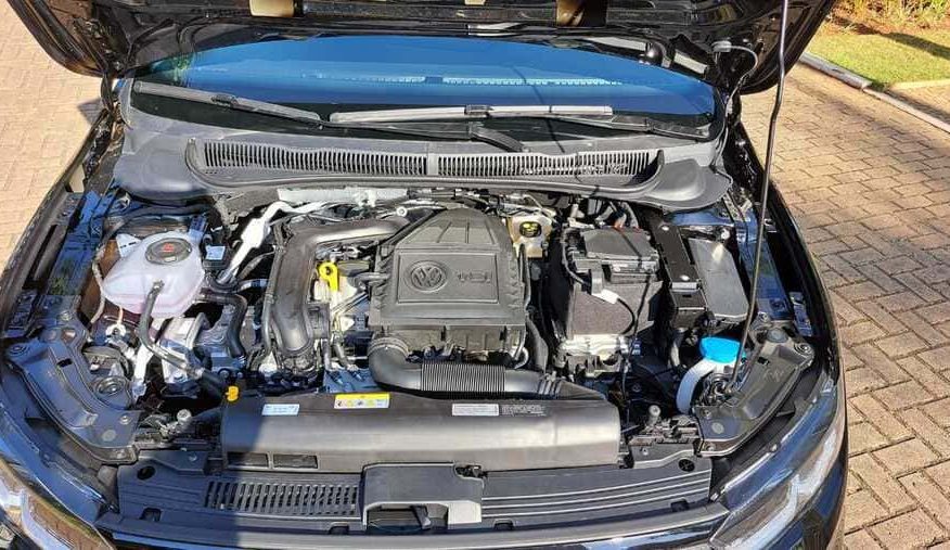 Volkswagen Polo Highline 1.0 TSI Automático