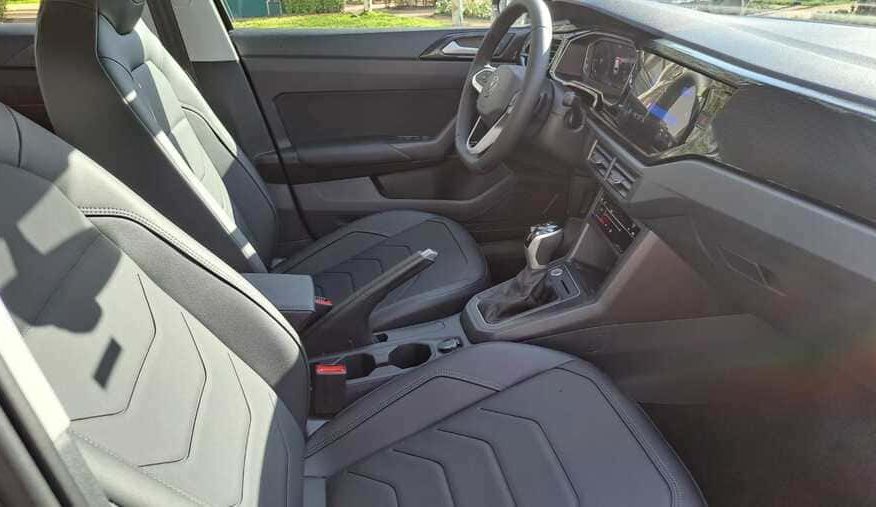 Volkswagen Polo Highline 1.0 TSI Automático