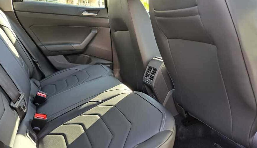 Volkswagen Polo Highline 1.0 TSI Automático