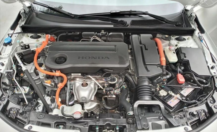 Honda Civic 2.0 DI E:HEV Touring E-CVT
