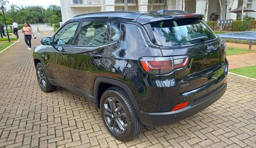 Jeep Compass 1.3 T270 Turbo Flex Longitude AT6