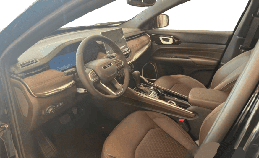 Jeep Commander 2.0 Turbo Gasolina Hurricane Overland AT9