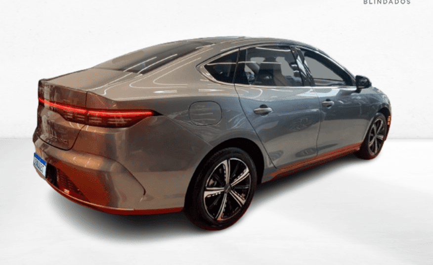 BYD King 1.5 DM-I PHEV GL Automático