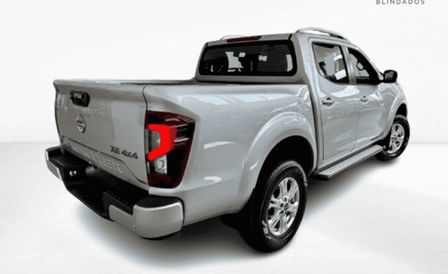 Nissan Frontier 2.3 Turbo Diesel XE Cabine Dupla 4×4