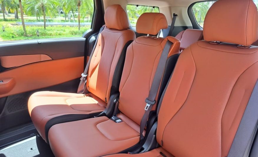 Kia Carnival 3.5 V6 Gasolina EX Automático