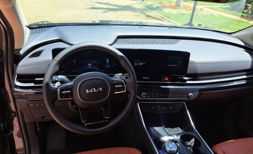 Kia Carnival 3.5 V6 Gasolina EX Automático