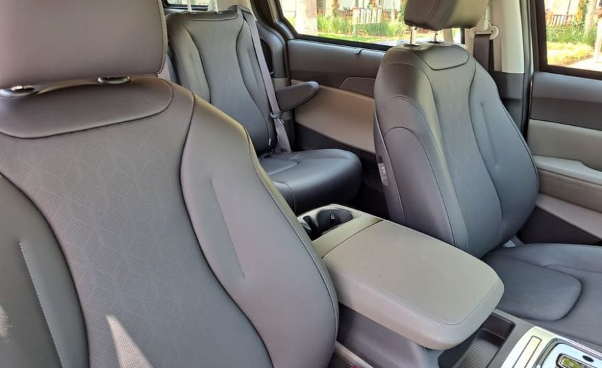 Kia Carnival 3.5 V6 Gasolina EX Automático