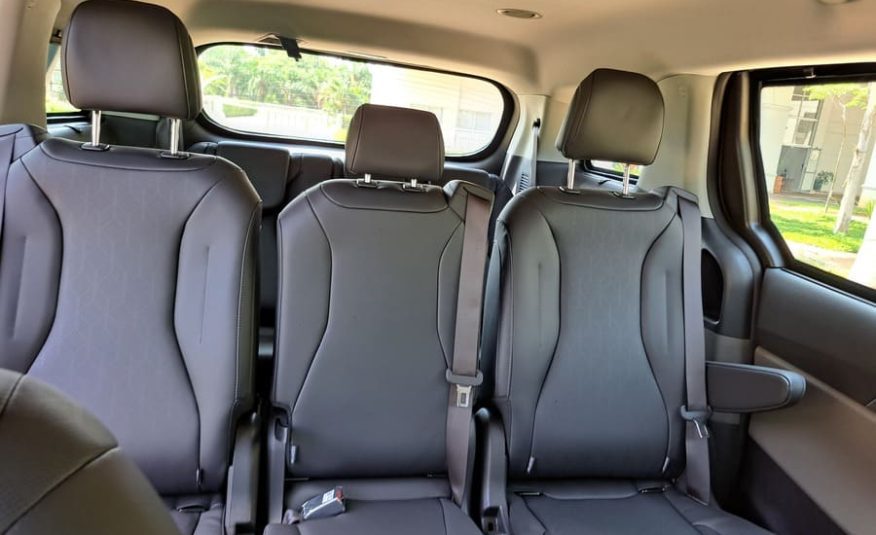 Kia Carnival 3.5 V6 Gasolina EX Automático