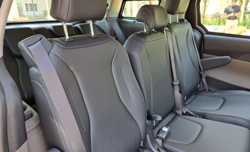 Kia Carnival 3.5 V6 Gasolina EX Automático