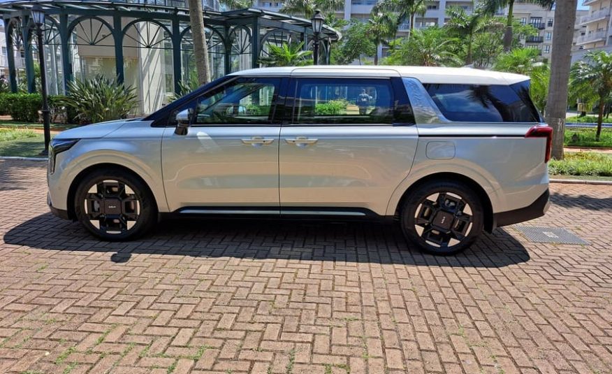 Kia Carnival 3.5 V6 Gasolina EX Automático