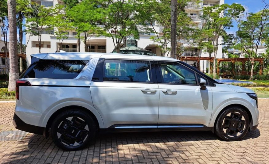 Kia Carnival 3.5 V6 Gasolina EX Automático