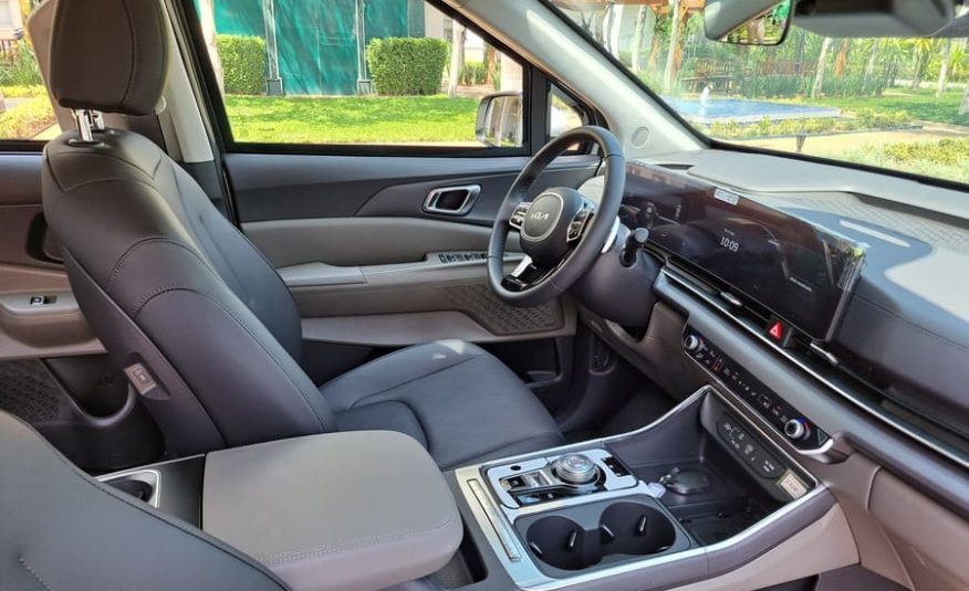 Kia Carnival 3.5 V6 Gasolina EX Automático