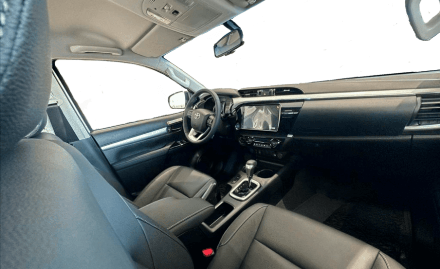 Toyota Hilux 2.8 D-4D Turbo Diesel CD SRV 4×4 Automático