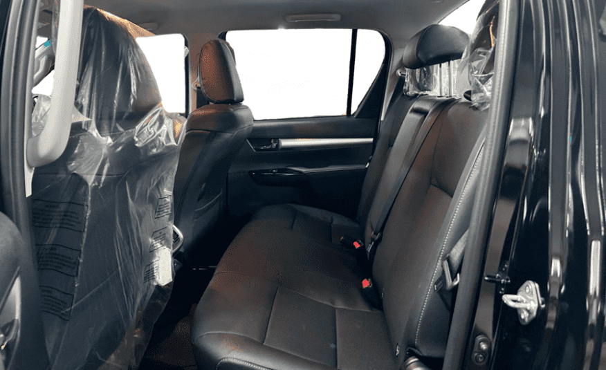 Toyota Hilux 2.8 D-4D Turbo Diesel CD SRX 4×4 Automático