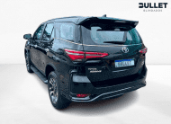 Toyota Hilux SW4 2.8 D-4D Turbo Diesel SRX Platinum 7 Lugares 4×4 Automático