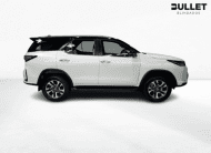 Toyota Hilux SW4 2.8 D-4D Turbo Diesel Diamond 7 Lugares 4×4 Automático