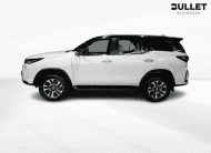 Toyota Hilux SW4 2.8 D-4D Turbo Diesel Diamond 7 Lugares 4×4 Automático