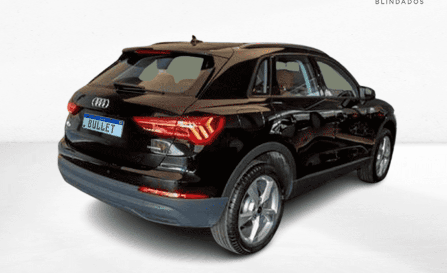 Audi Q3 2.0 40 TFSI Gasolina Prestige Quattro Tiptronic