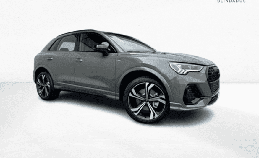 Audi Q3 2.0 40 TFSI Gasolina Performace Black Plus Quattro Tiptronic