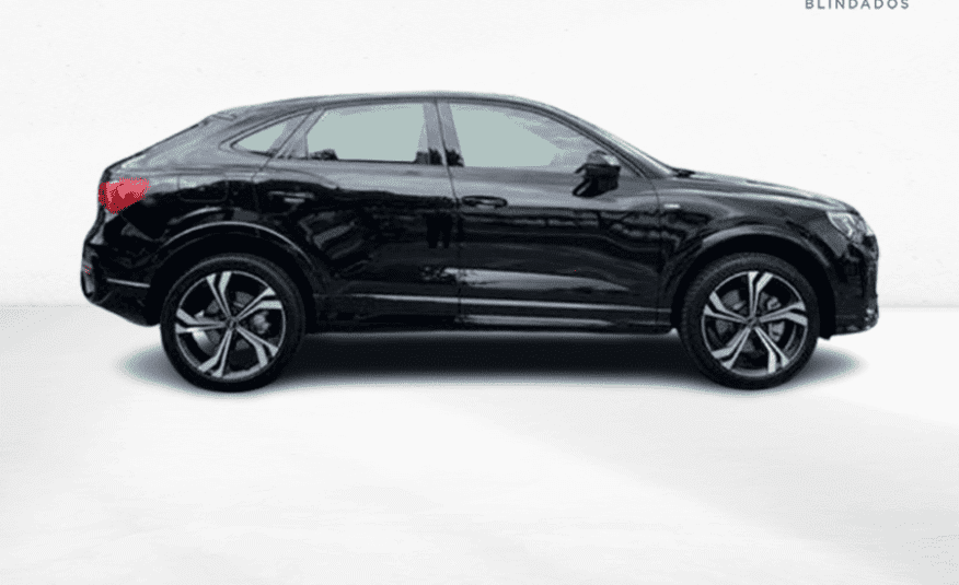 Audi Q3 2.0 40 TFSI Gasolina Sportback Performace Black Plus Quattro Tiptronic