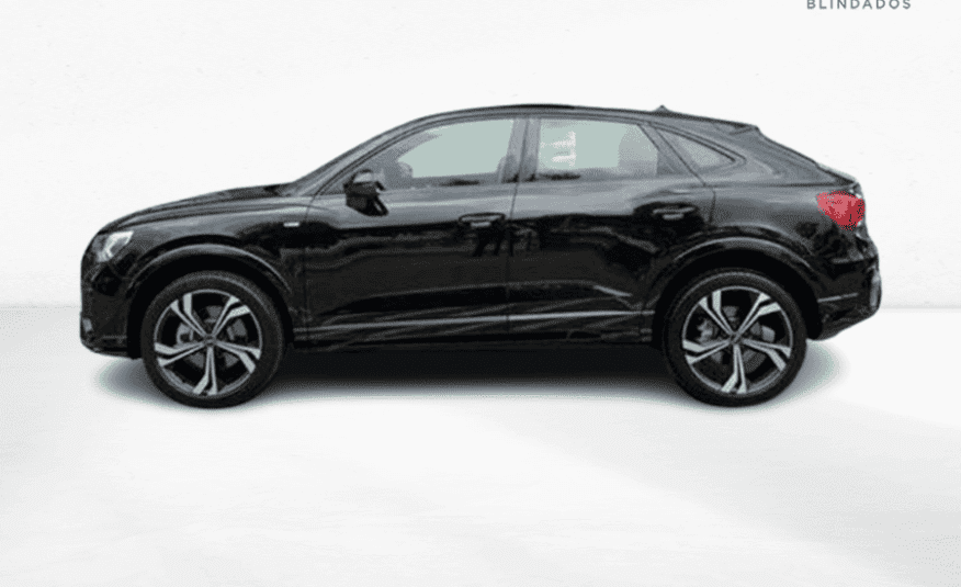 Audi Q3 2.0 40 TFSI Gasolina Sportback Performace Black Plus Quattro Tiptronic