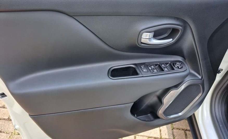 Jeep Renegade 1.3 T270 Turbo Flex Longitude AT6