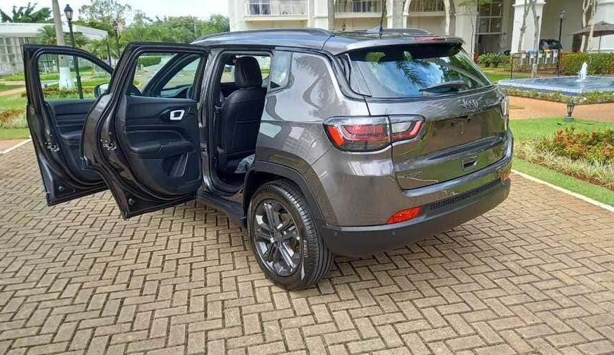 Jeep Compass 1.3 T270 Turbo Flex Longitude AT6