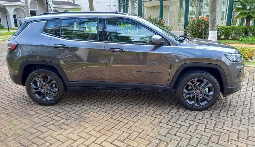 Jeep Compass 1.3 T270 Turbo Flex Longitude AT6
