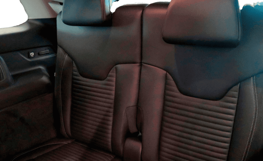 Jeep Commander 1.3 T270 Turbo Longitude AT6
