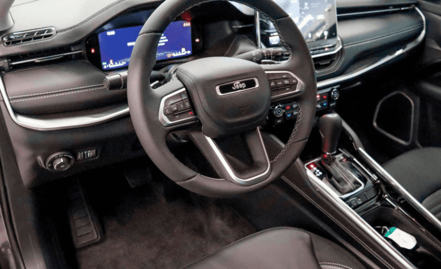 Jeep Commander 1.3 T270 Turbo Longitude AT6