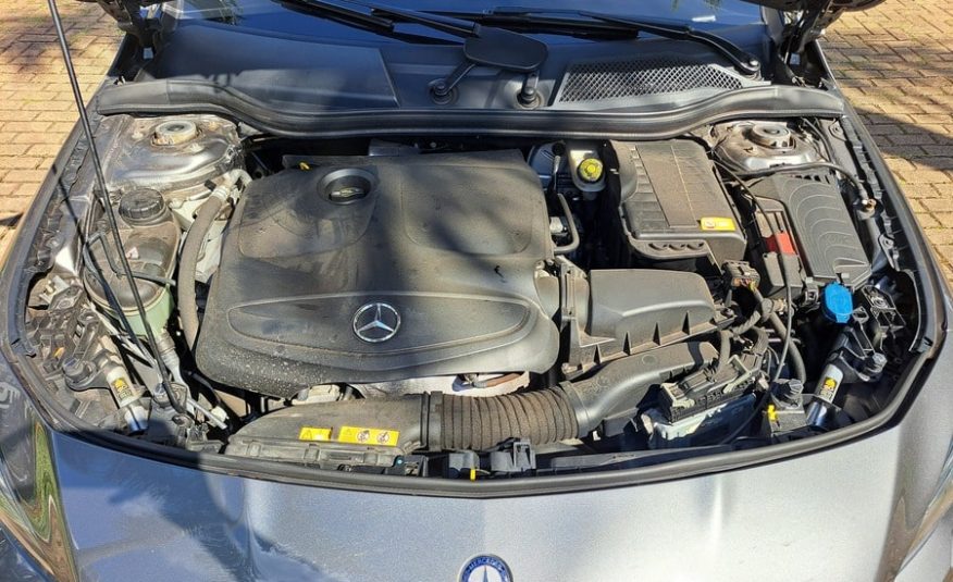 Mercedes-Benz CLA 250 2.0 CGI Gasolina Sport 4Matic 7G-DCT