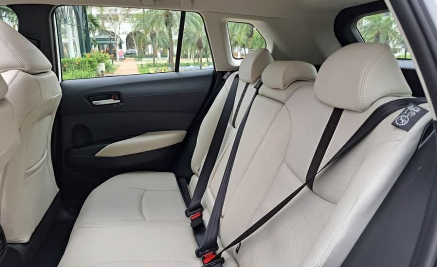 Toyota Corolla Cross 1.8 VVT-I Hybrid Flex XRX CVT