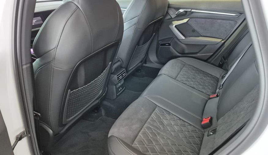 Audi A3 40 TFSI Sedan Performace Black S Tronic