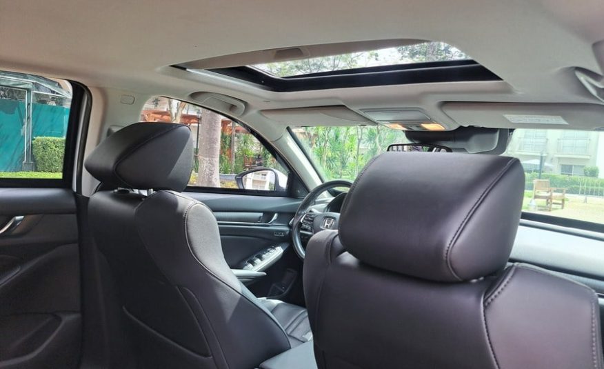 Honda Accord 2.0 E:HEV Touring E-CVT