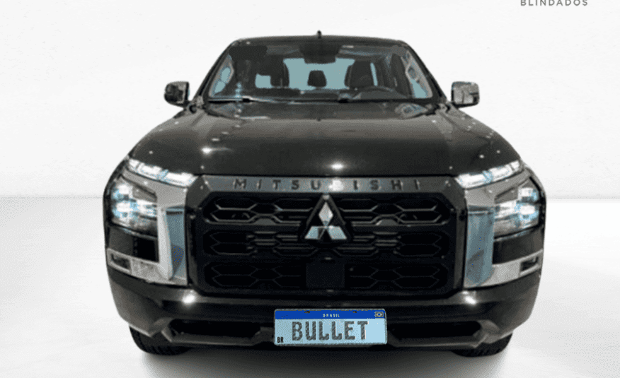 Mitsubishi Triton 2.4 Biturbo Diesel CD HPE 4×4 Automático