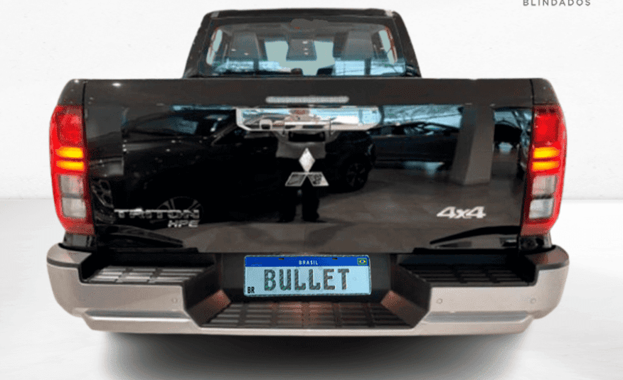 Mitsubishi Triton 2.4 Biturbo Diesel CD HPE 4×4 Automático