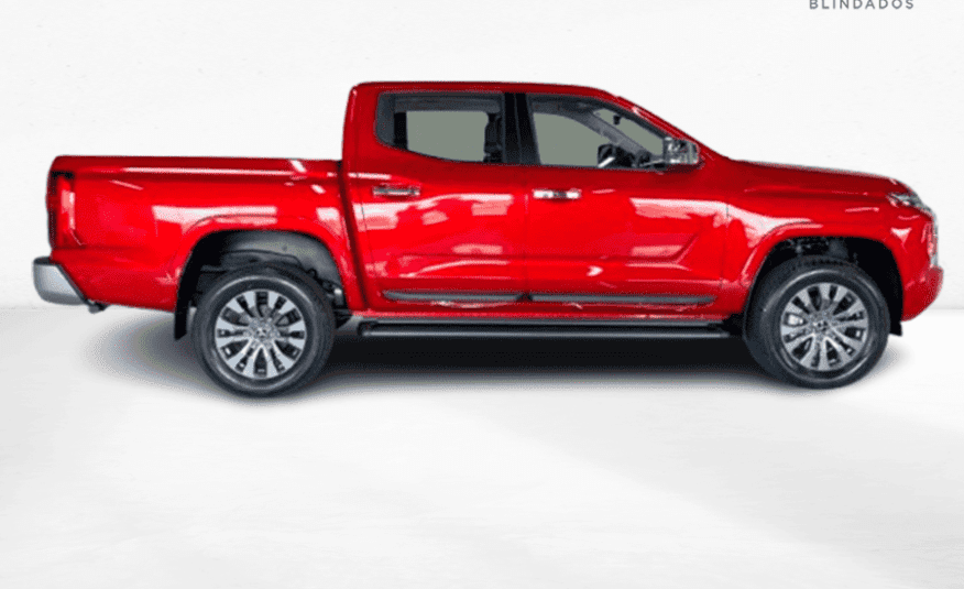 Mitsubishi Triton 2.4 Biturbo Diesel CD HPE 4×4 Automático