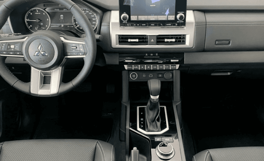 Mitsubishi Triton 2.4 Biturbo Diesel CD HPE-S 4×4 Automático