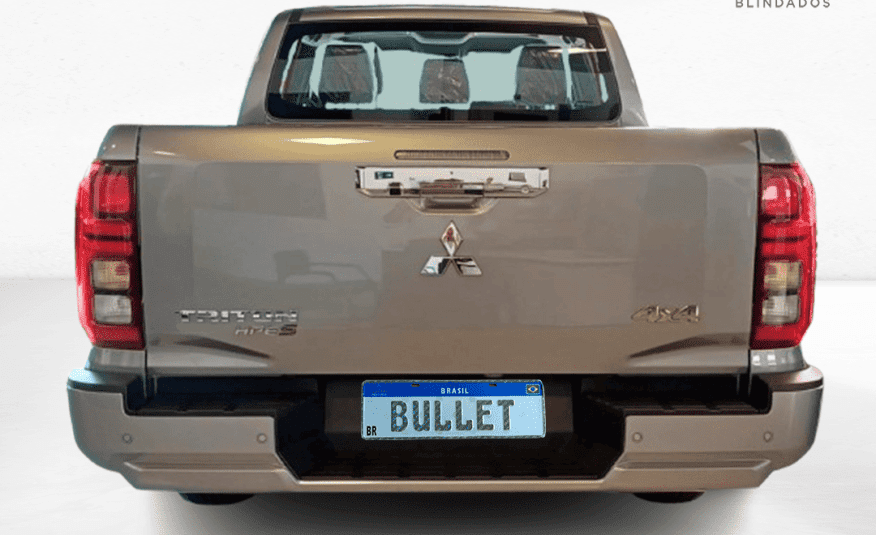 Mitsubishi Triton 2.4 Biturbo Diesel CD HPE-S 4×4 Automático