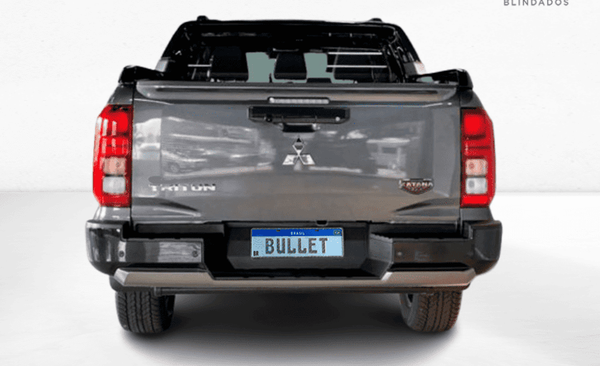 Mitsubishi Triton 2.4 Biturbo Diesel CD Katana 4×4 Automático