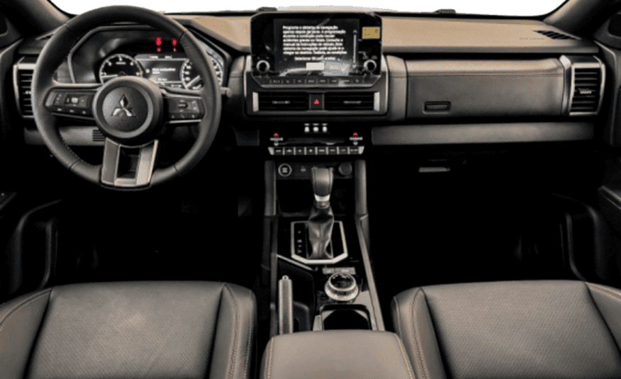 Mitsubishi Triton 2.4 Biturbo Diesel CD Katana 4×4 Automático