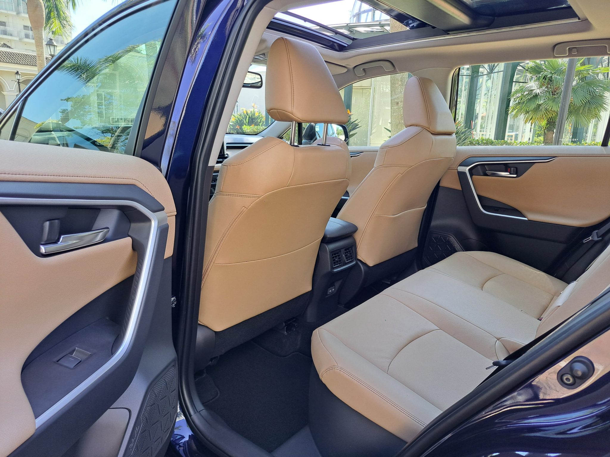 Toyota RAV4 2.5 VVT-IE Hybrid SX Connect AWD CVT