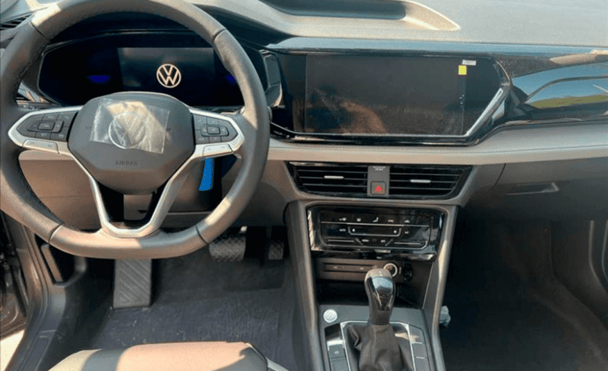 Volkswagen Taos 1.4 250 TSI Total Flex Comfortline Automático