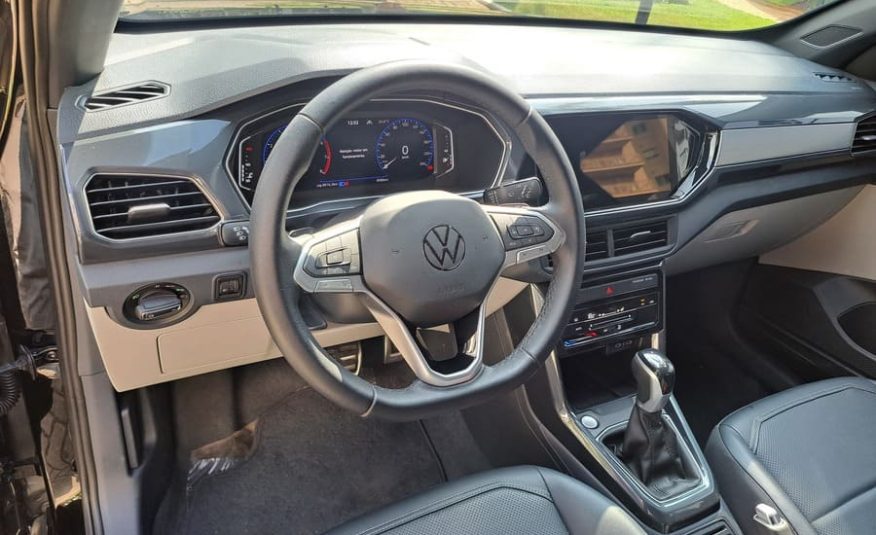 Volkswagen T-Cross 1.4 250 TSI Total Flex Highline Automático