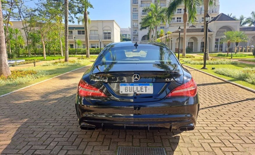 Mercedes-Benz CLA45 AMG 2.0 16v Turbocharged Gasolina 4p Automático