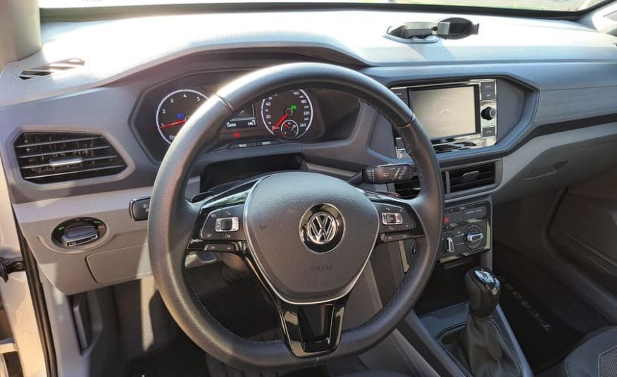 Volkswagen T-Cross 1.0 200 TSI Total Flex Automático