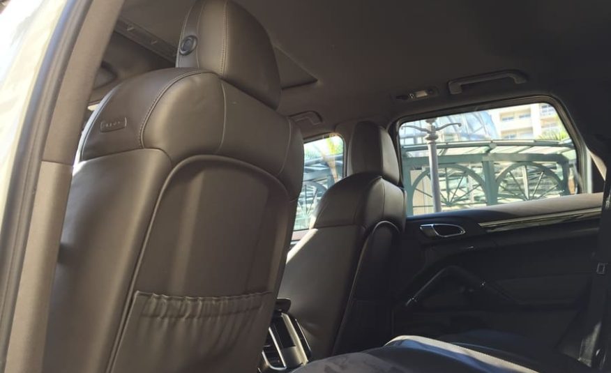 Porsche Cayenne 3.6 Platinum Edition V6 Gasolina 4p