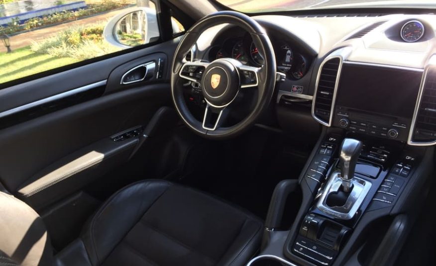 Porsche Cayenne 3.6 Platinum Edition V6 Gasolina 4p