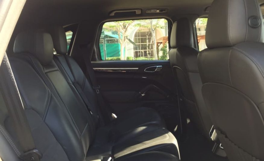 Porsche Cayenne 3.6 Platinum Edition V6 Gasolina 4p