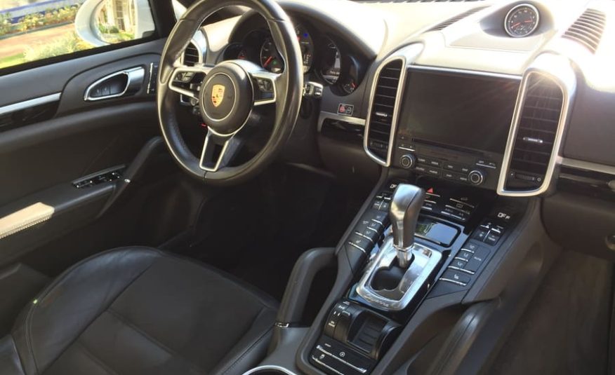 Porsche Cayenne 3.6 Platinum Edition V6 Gasolina 4p